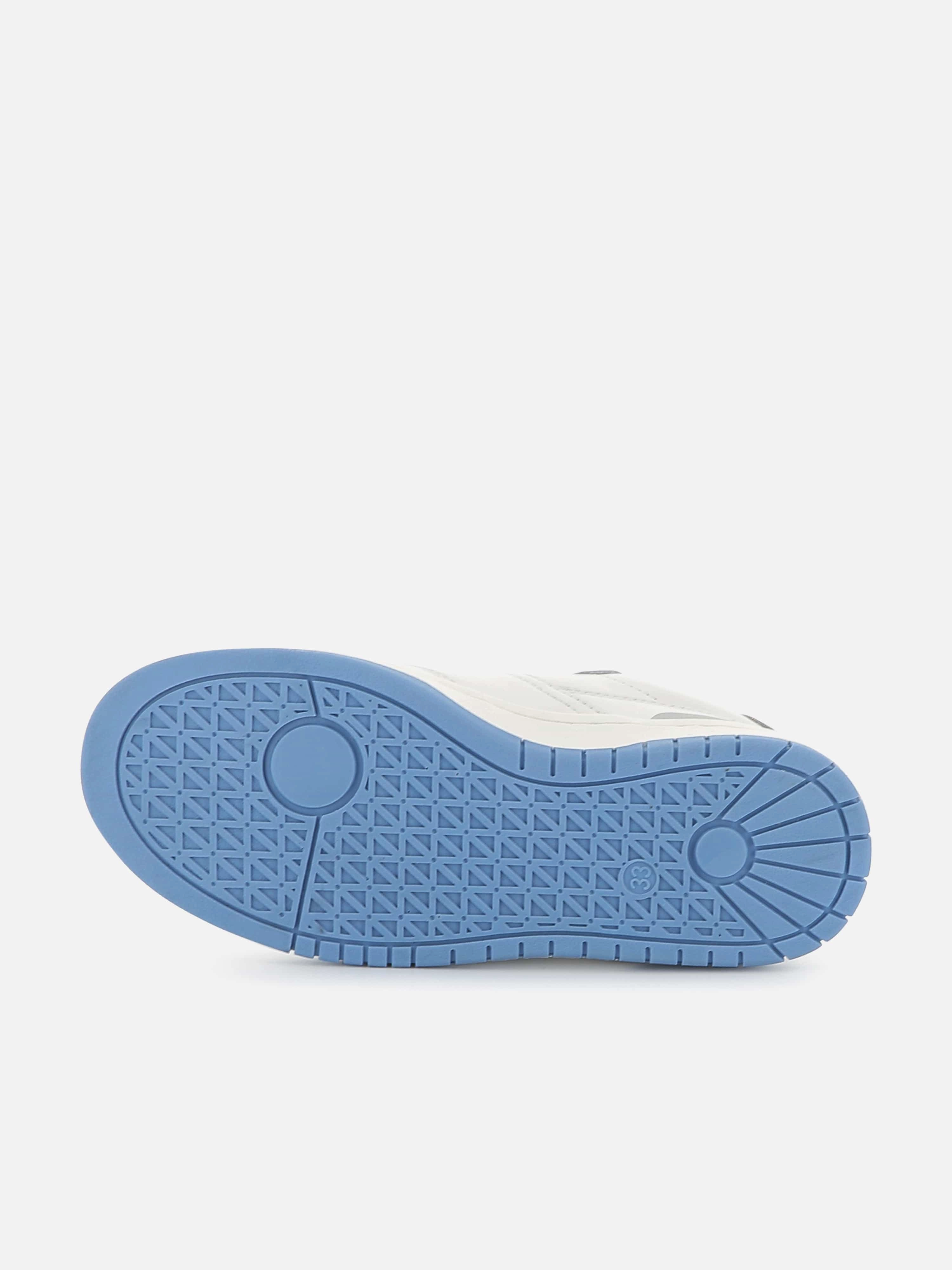 Lightweight Design BOSS Kids Lace Up Logo Trainers in White Effortless Elegance