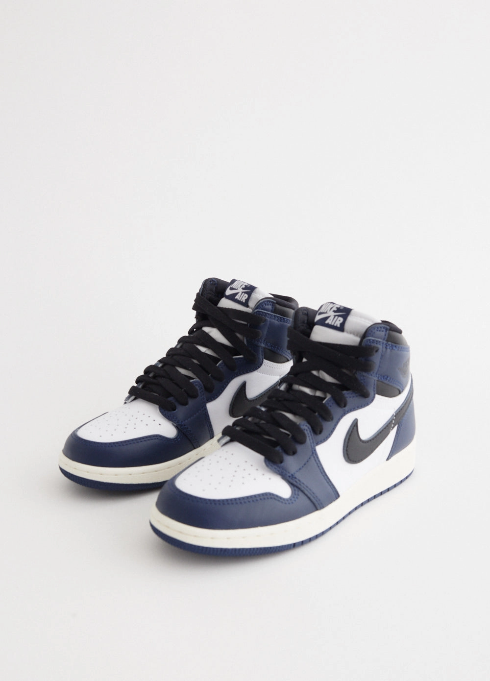 TodayS Special Air Jordan 1 Retro High OG 'Midnight Navy' Sneakers (GS)