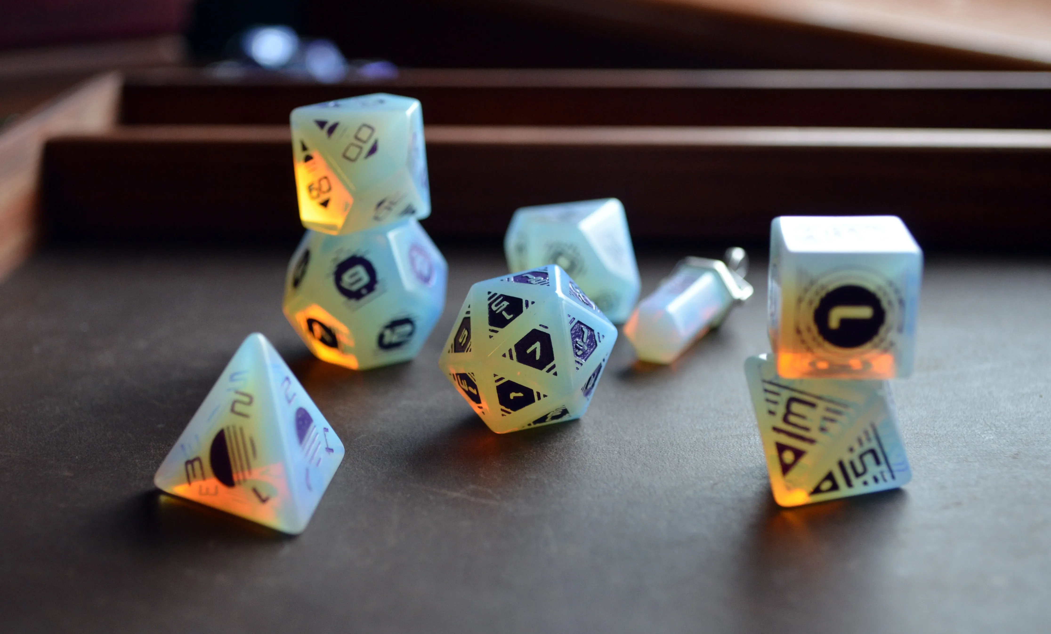 80s Opalite