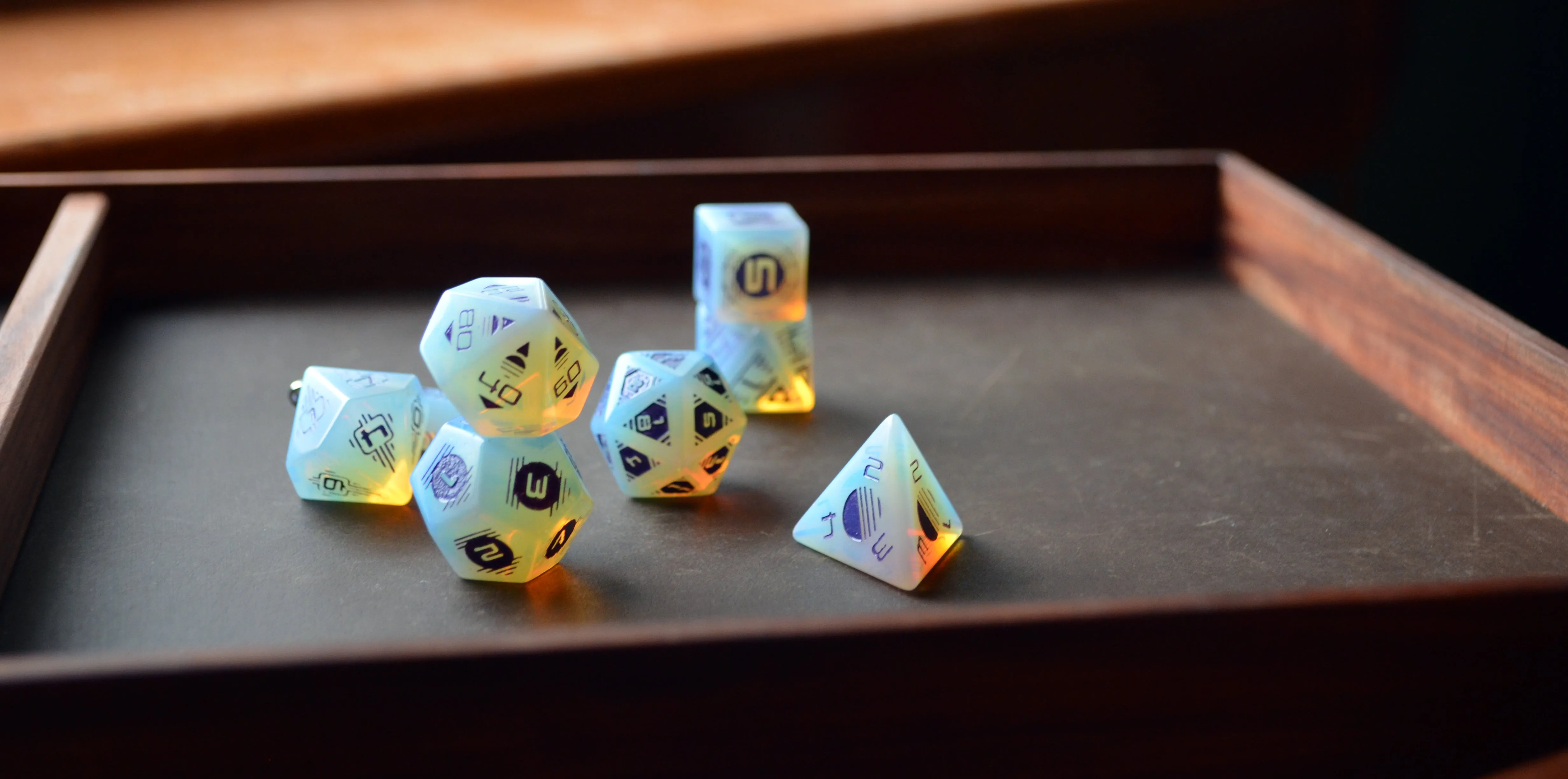 80s Opalite