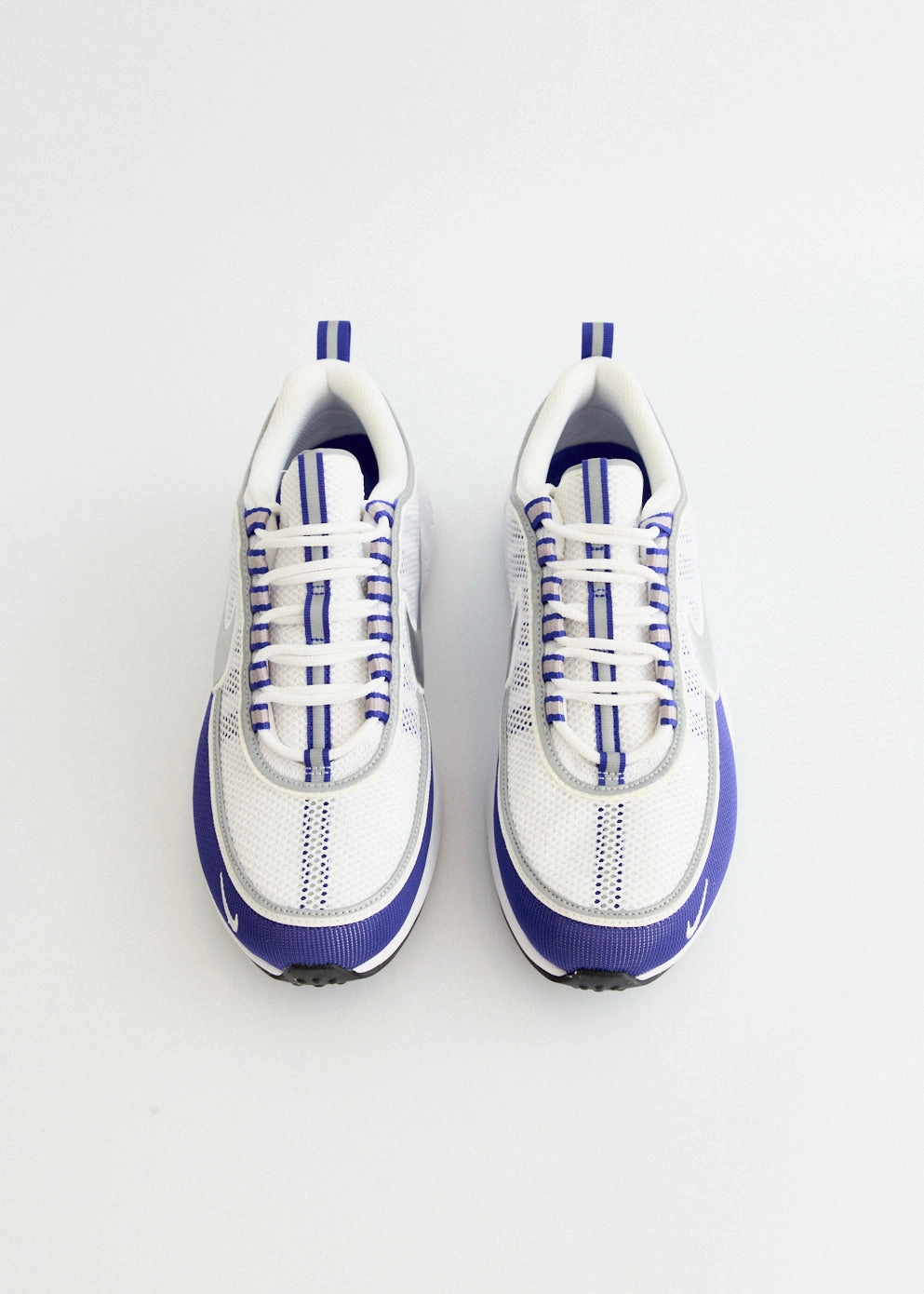 On-The-Go Friendly, Minimalist Design Air Zoom Spiridon 'Light Concord' Sneakers