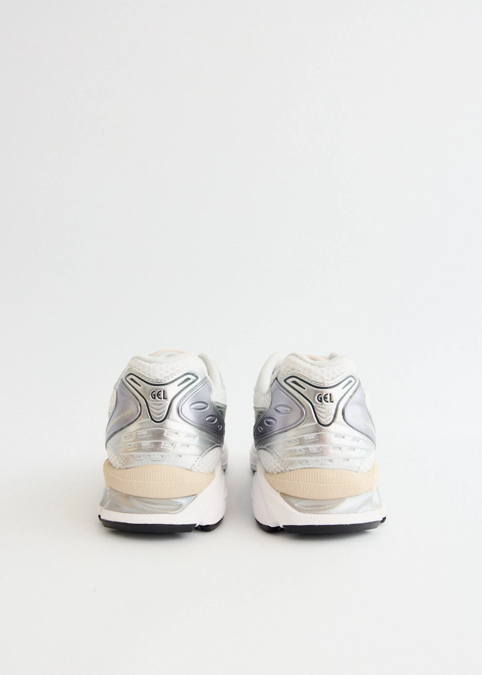 Vegan Leather Shoulder Bag, Effortless Elegance Gel-Kayano 14 'White Graphite Grey' Sneakers