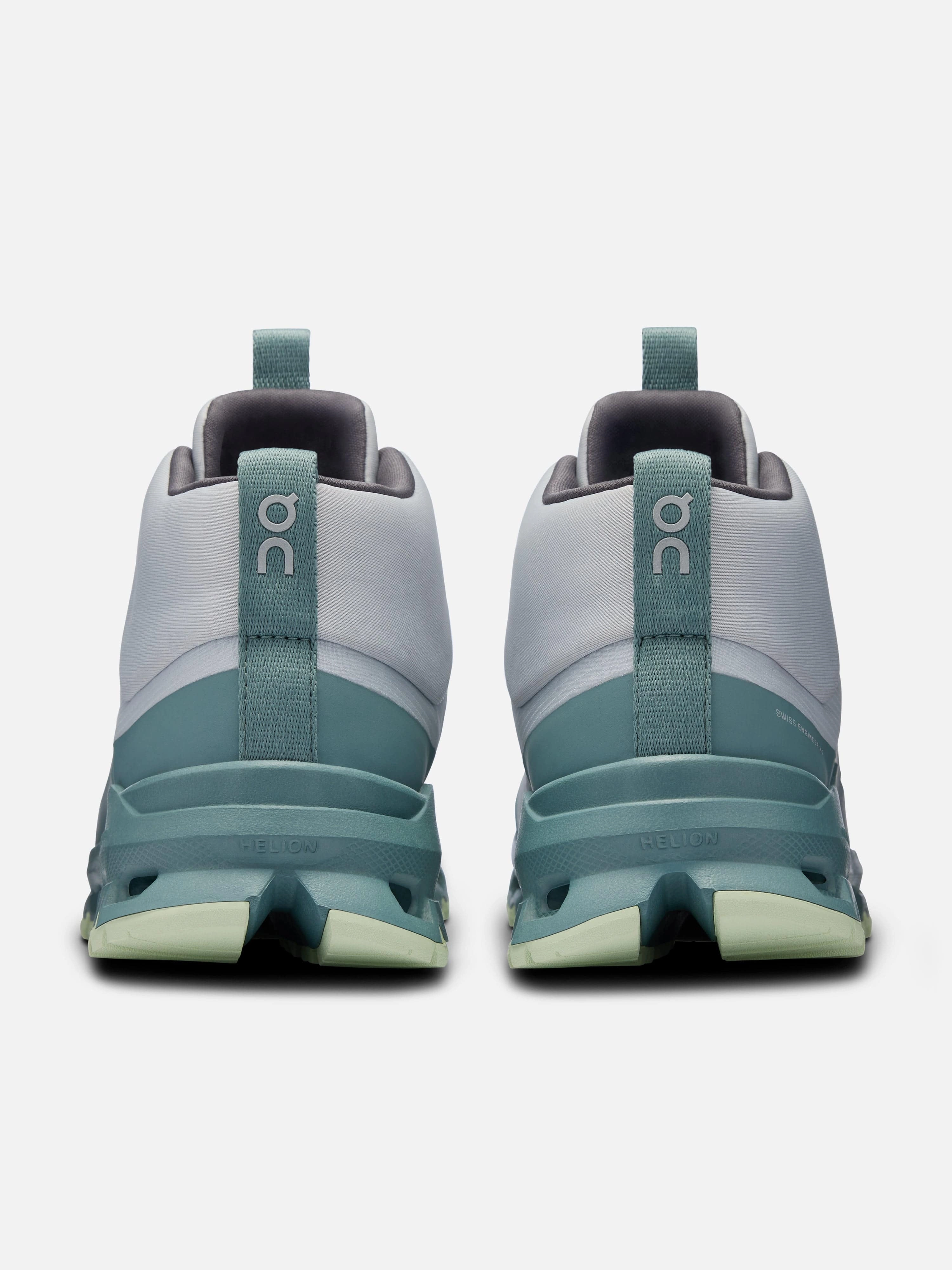 Designed For Movement Kids Cloudhero Mid Waterproof Trainers in Blue