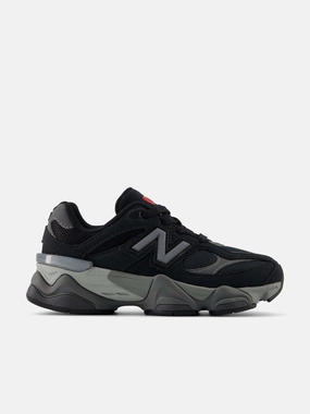 Made For Adventure Budget-Friendly Deal Kids 9060 Trainers in Black Featured Customization Perfect For All Seasons