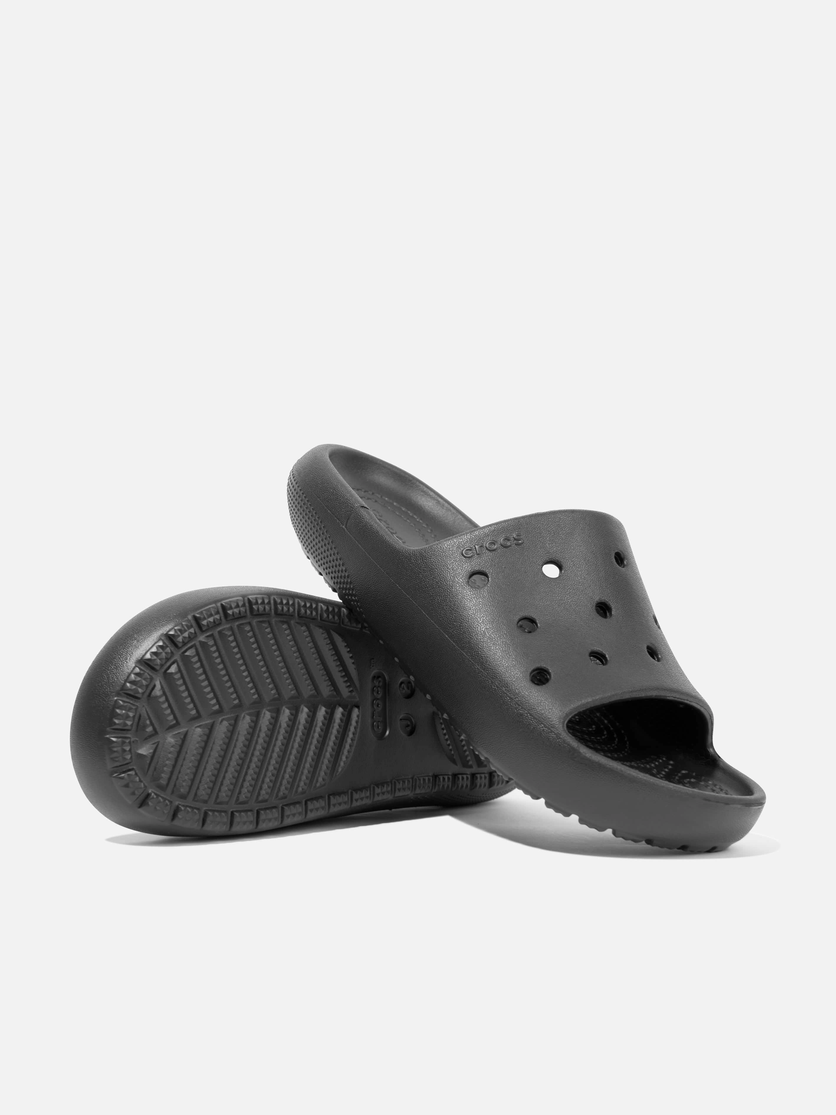 Detachable Strap Crocs Kids Classic Slide in Black Make It Your Own