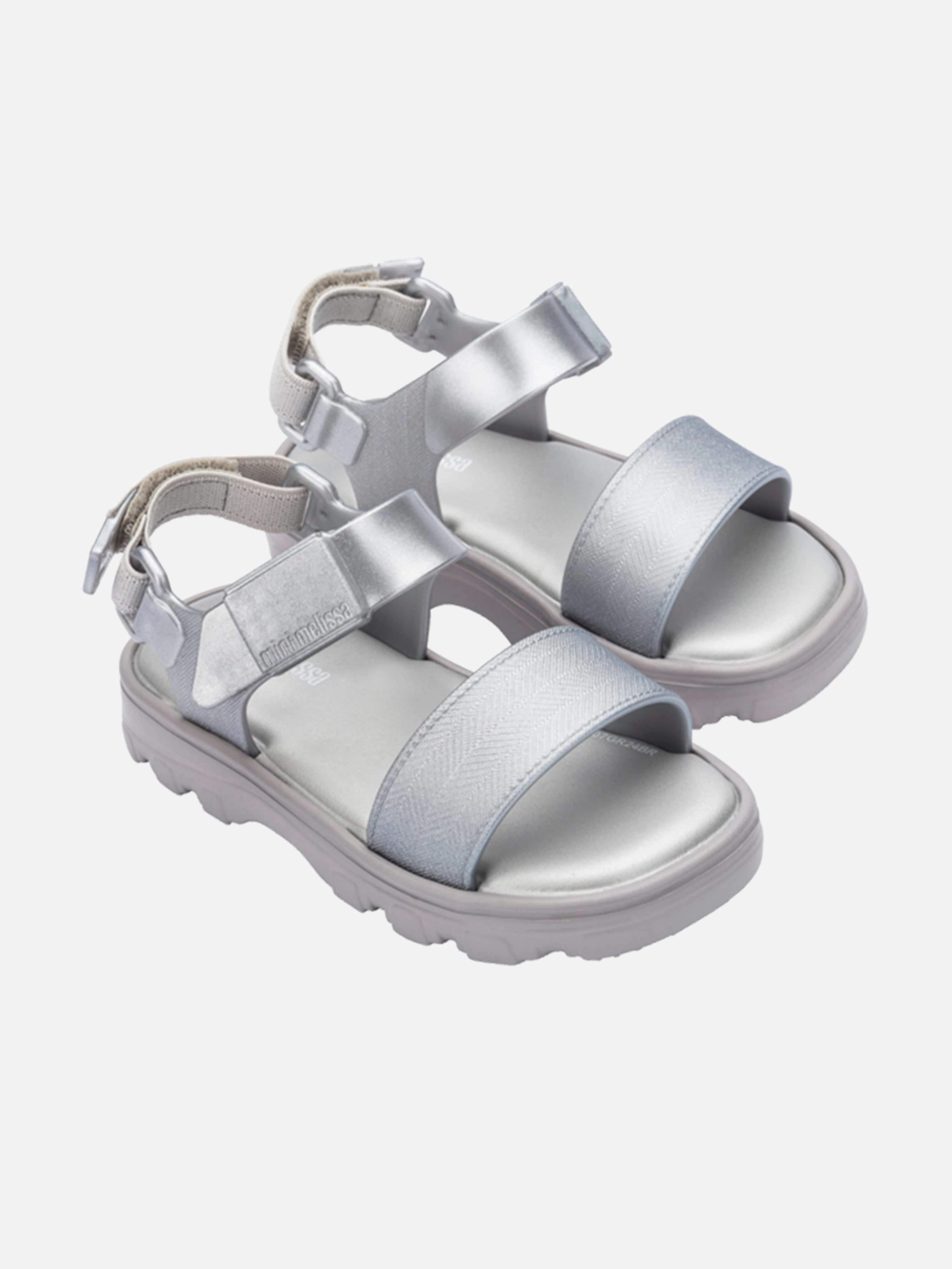 Girls Kick Off Sandals in Silver Classic Leather Briefcase, Minimalist Design