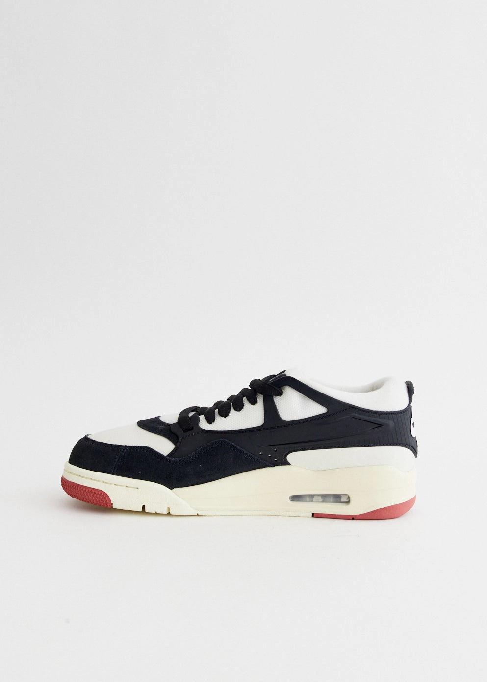 Air Jordan 4 RM 'Canyon Rust' Sneakers Effortlessly Cool, Expandable, Weather-Resistant