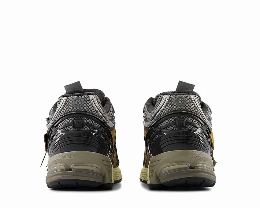 New Balance 1906 Protection Pack "Great Plains" Quilted Leather Clutch