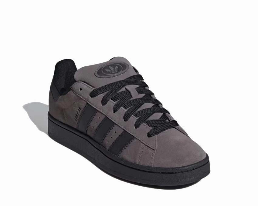 Seamless Style, Vintage Adidas Campus 00s