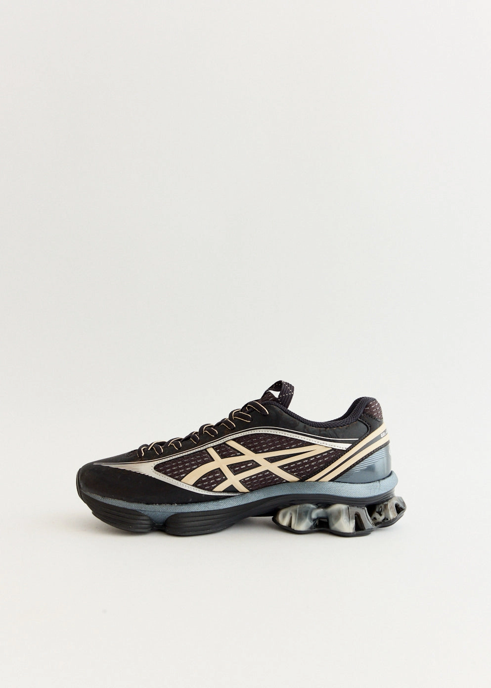 US6-S Gel-Kinetic Fluent 'Black' Sneakers Multi-Purpose Use, Your Best Companion