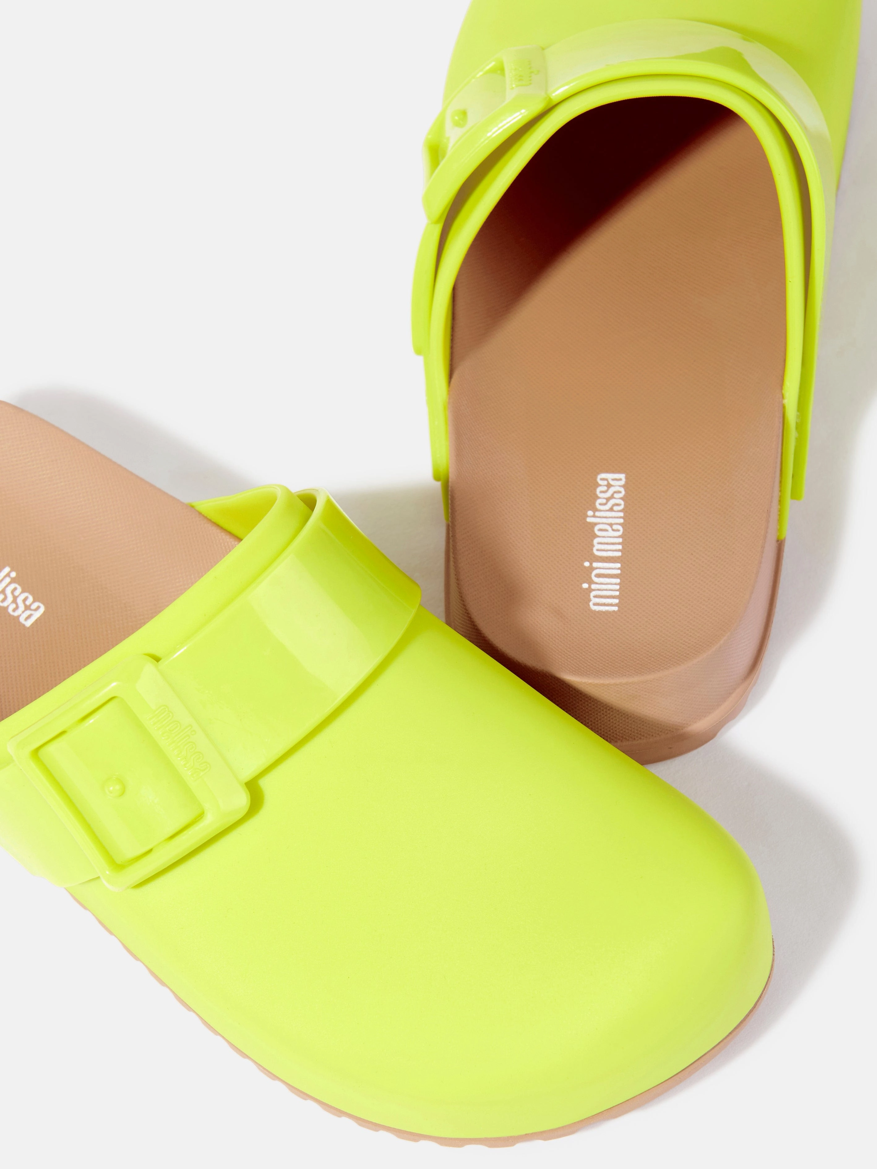 Oversized Girls Cozy Clogs in Green