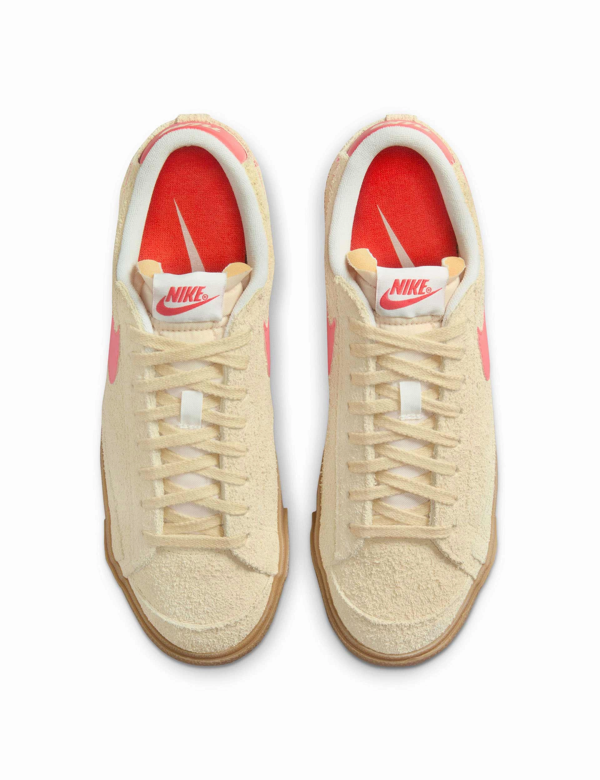 Top Handle Blazer Low '77 Vintage Shoes - Alabaster/Magic Ember/Gum Light Brown