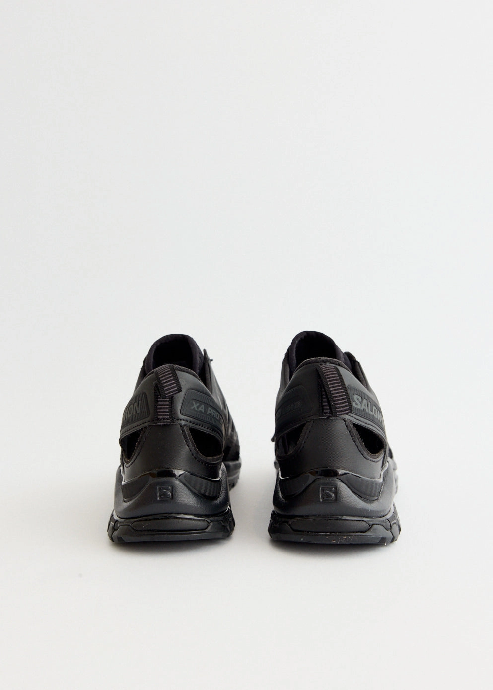 XA Pro 3D Amphib 'Black' Sneakers Ultimate Convenience