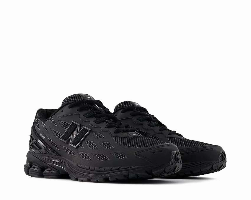 Stylishly Engineered New Balance 1906 "Black Metallic" Back Slot