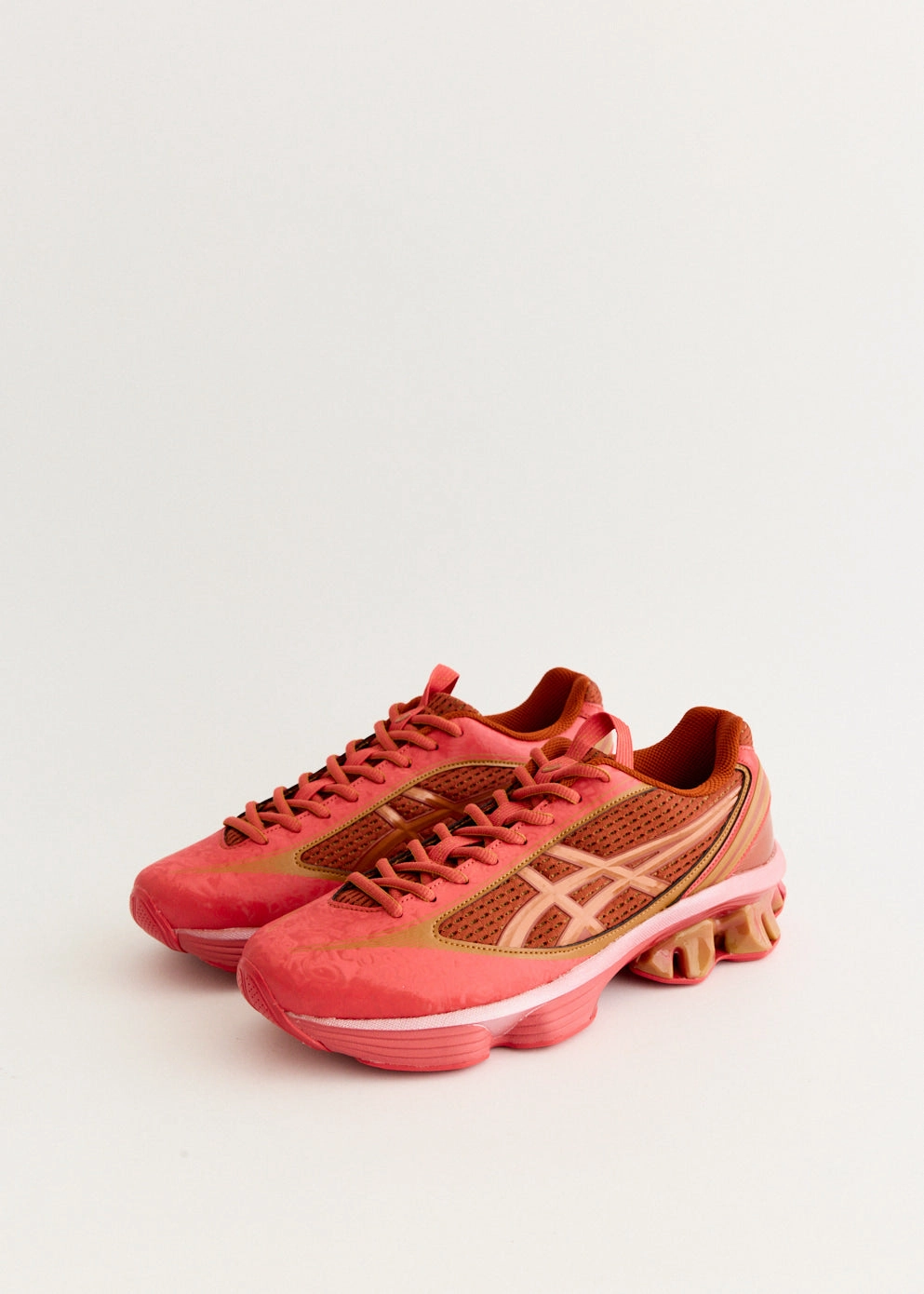 US6-S Gel-Kinetic Fluent 'Cayenne' Sneakers Luggage Strap, Nylon Backpack For School, Just Dropped