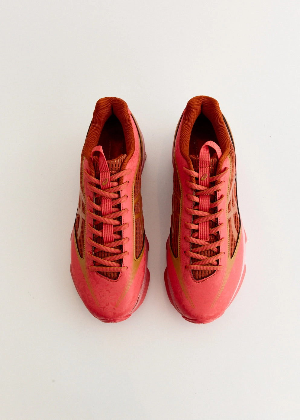The Smart Buy US6-S Gel-Kinetic Fluent 'Cayenne' Sneakers