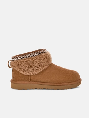 Outdoor Essential Creativity-boosting deal UGG Girls Classic Ultra Mini Maxi Curly Boots in Brown Heritage-preserving deal DonT Miss Out