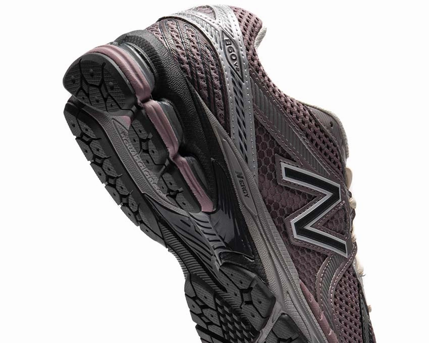 New Balance 860v2 Large Duffel Bag For Weekend Trips, Just Arrived