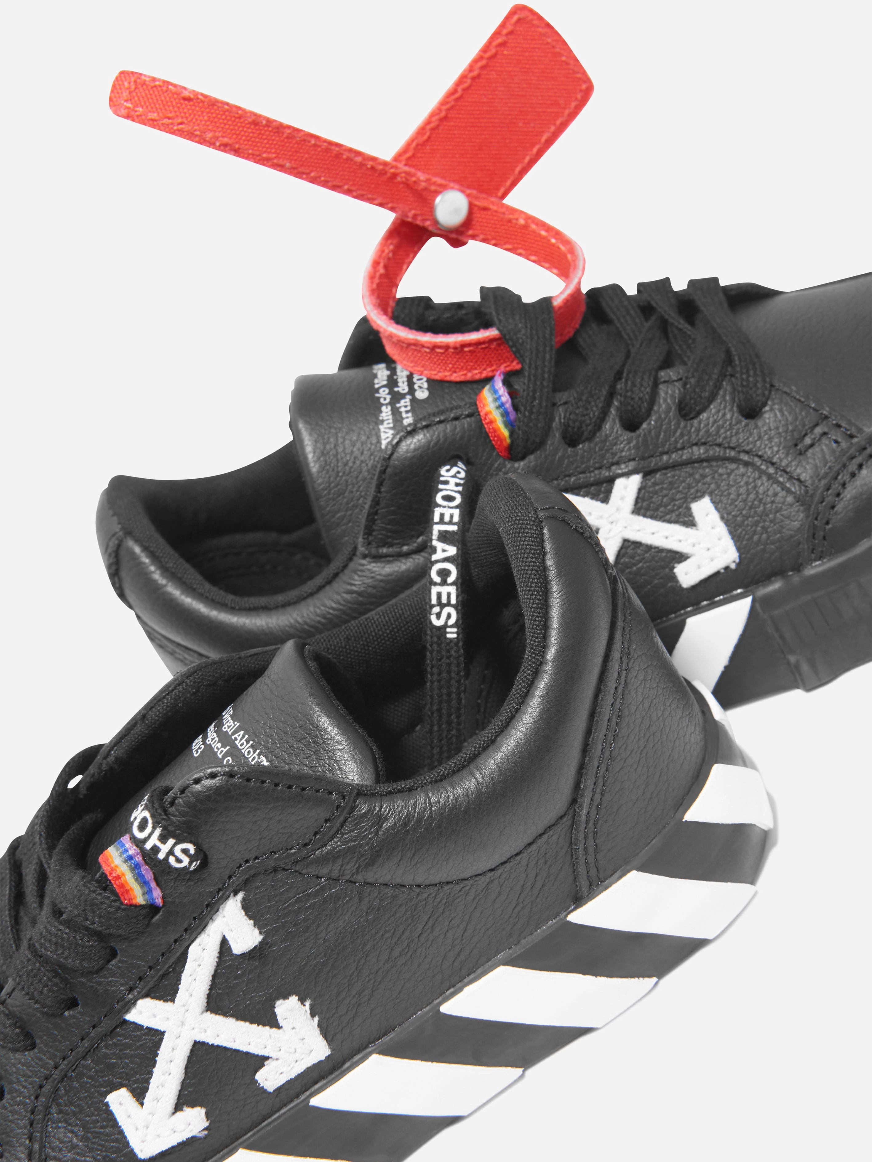 Off-White Boys Leather Lace Up Trainers in Black Looks That Wow