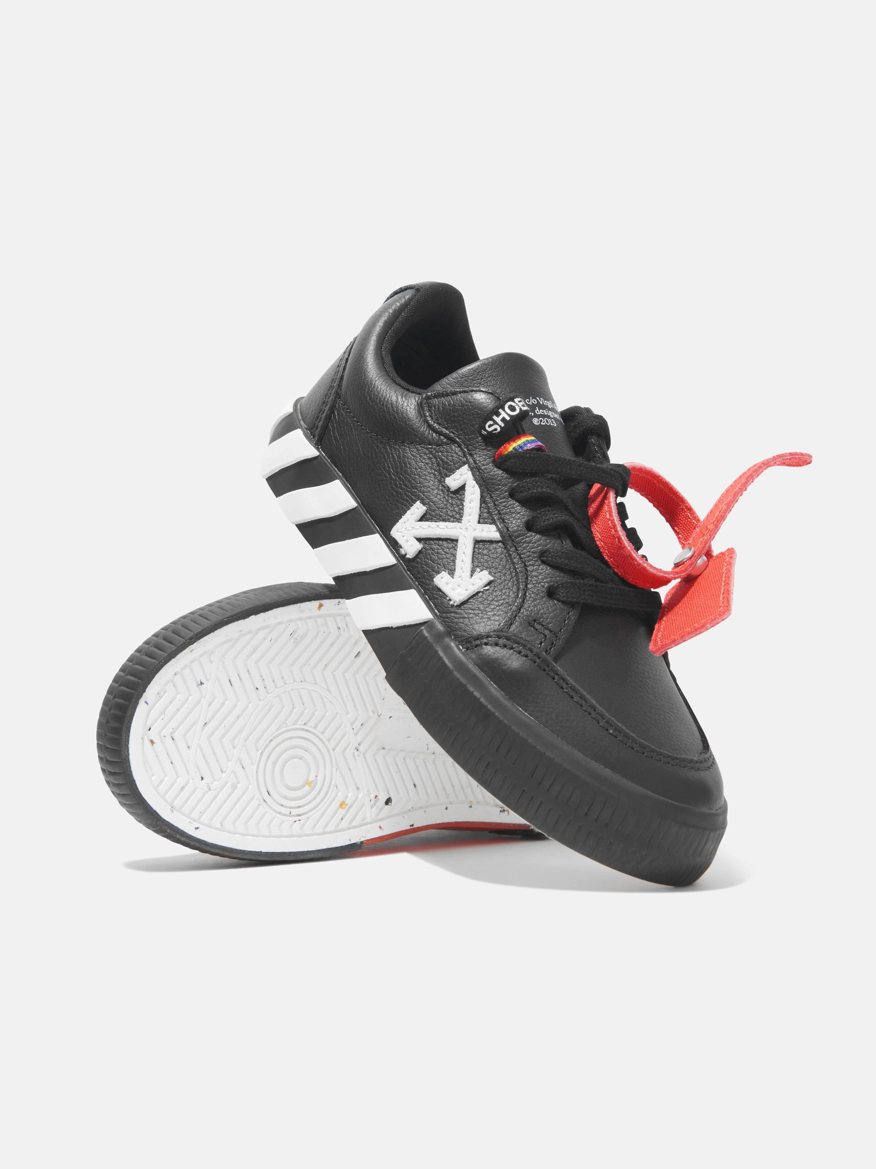 Fits Every Occasion Off-White Boys Leather Lace Up Trainers in Black