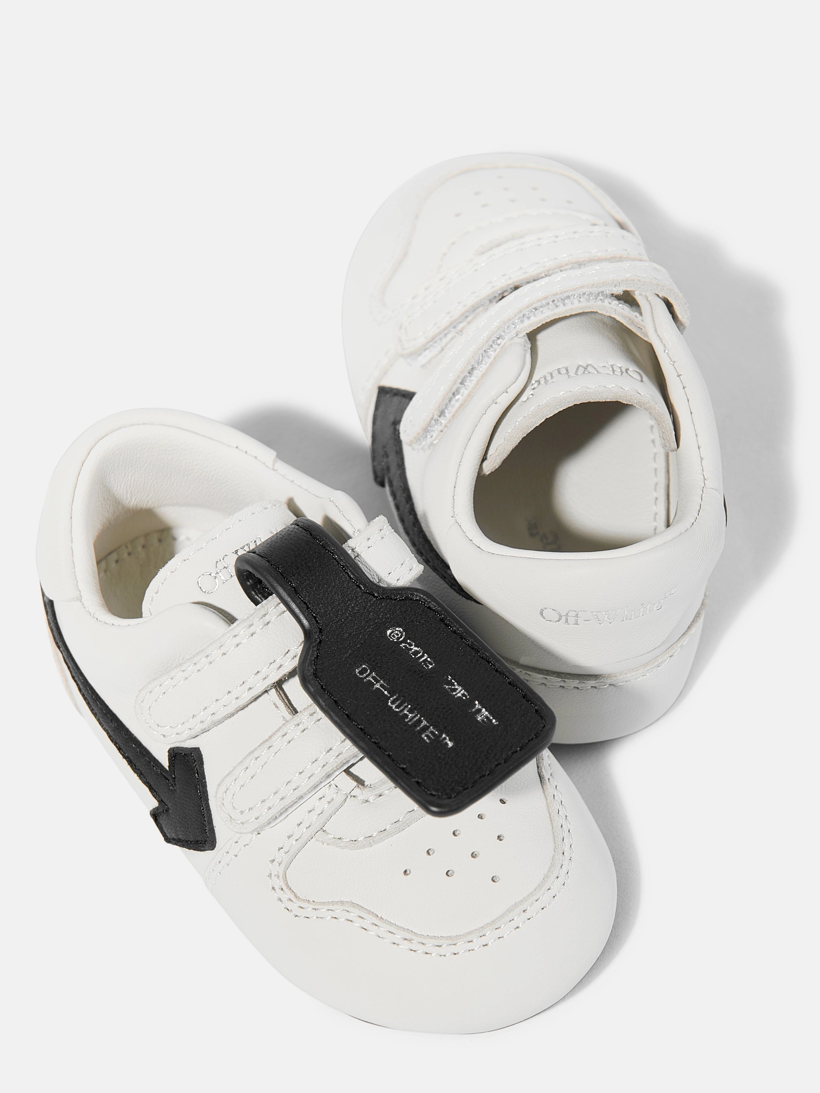 Perfect For Daily Use Baby Leather Out Of Office Trainers in White Textile