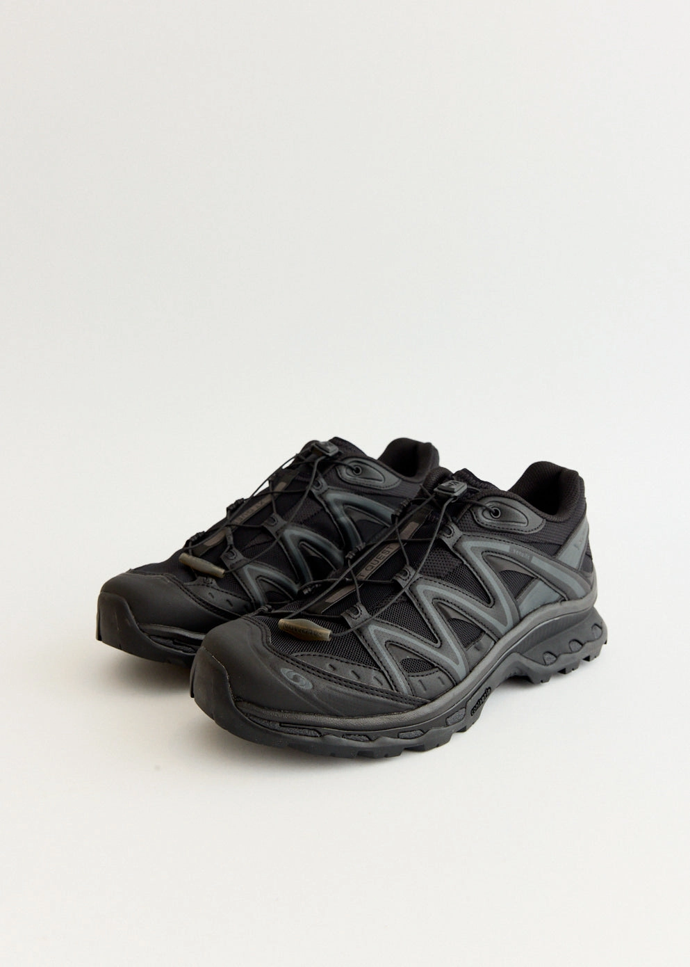 For City Or Trail XT-Quest 'Black' Sneakers