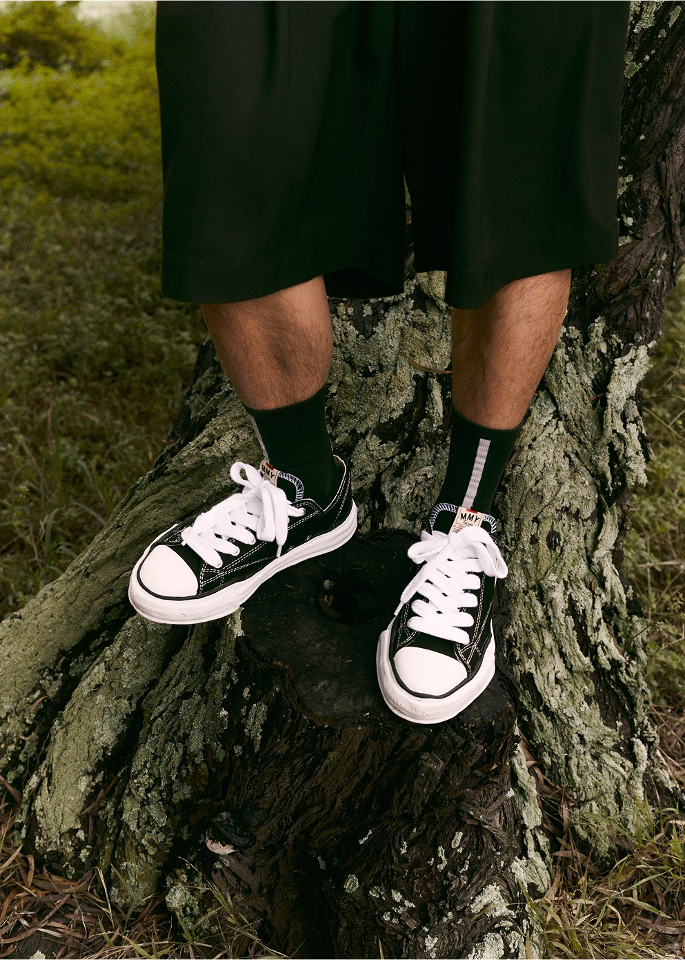 Peterson 23 Low Top Sneakers Business, Ready To Ship, Chain Strap