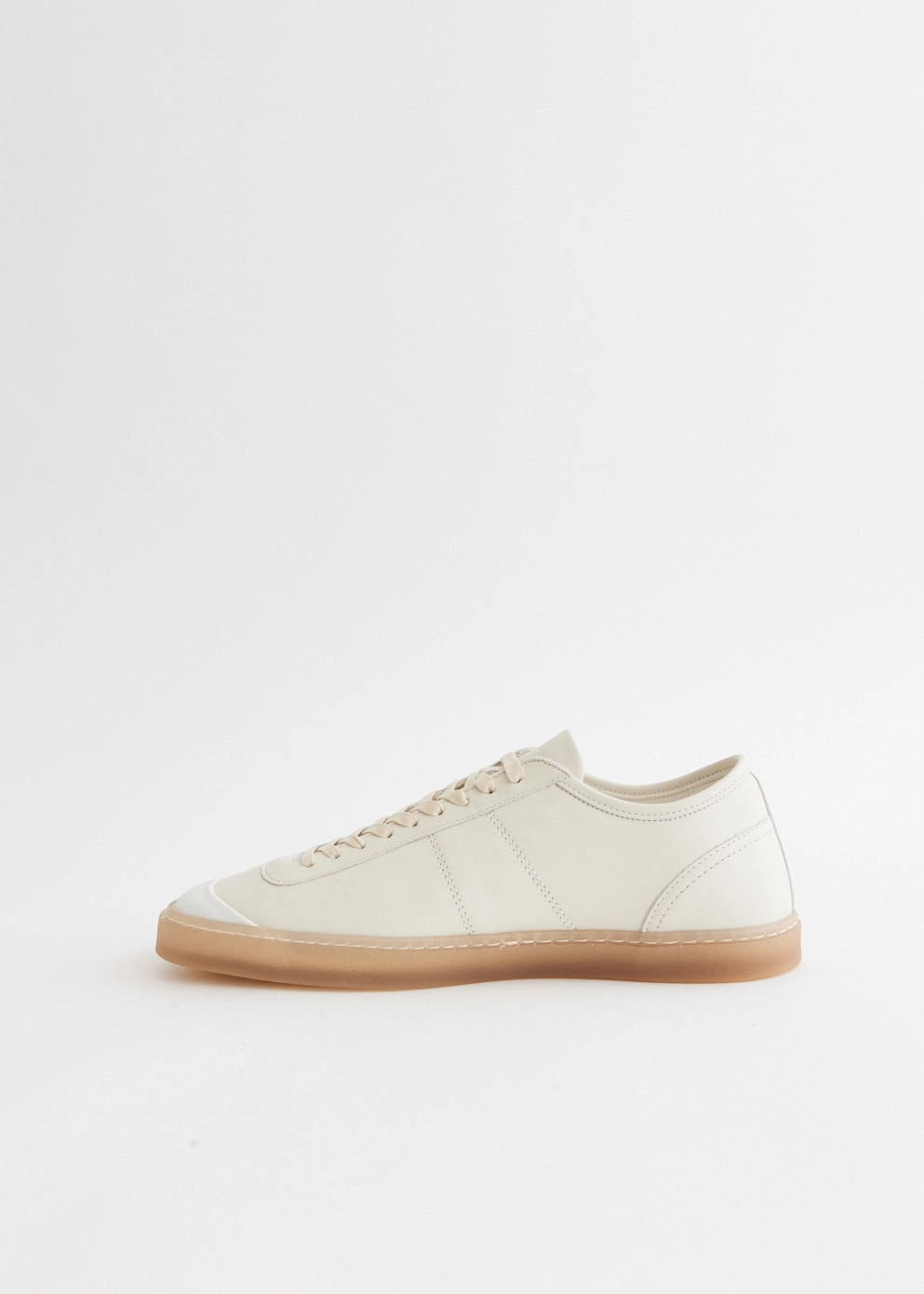 Waterproof & Durable Linoleum Basic Laced Up Trainers