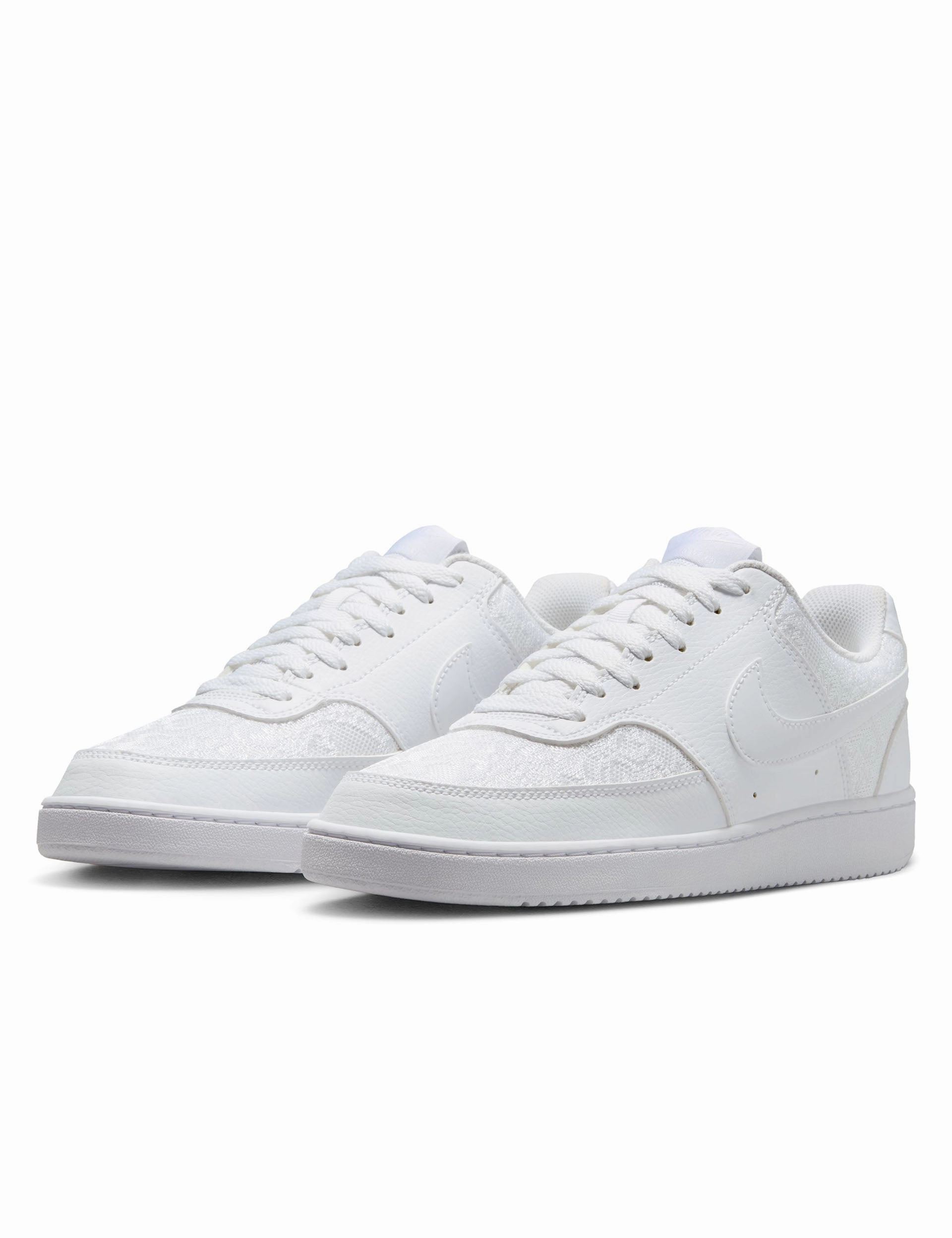 Court Vision Low Shoes - White Tap To View