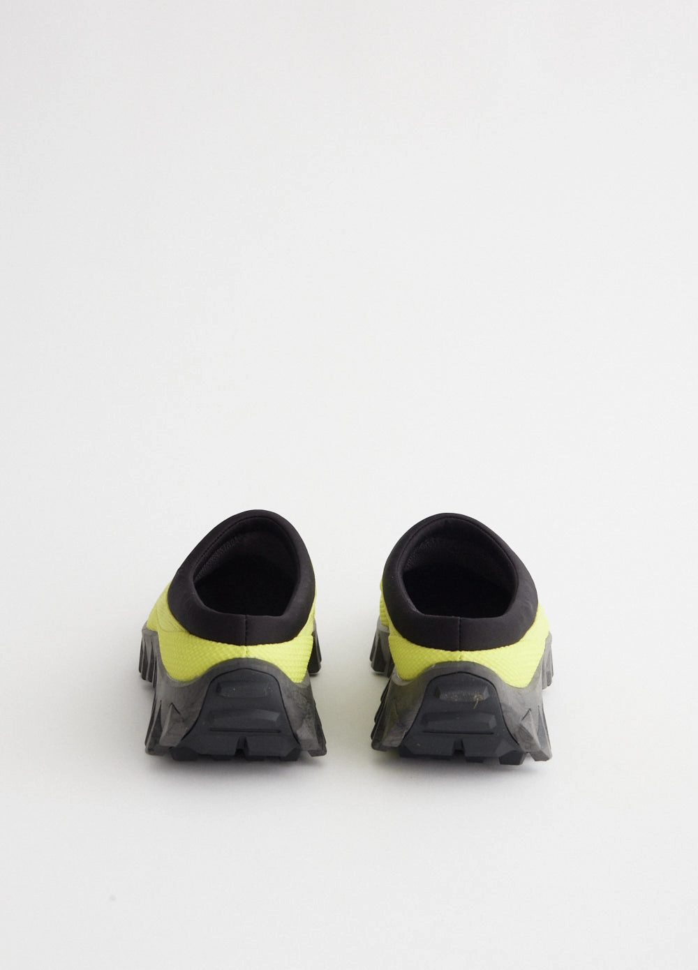 Get Yours Snowclog 'Sulphur Spring' Sneakers Minimalist