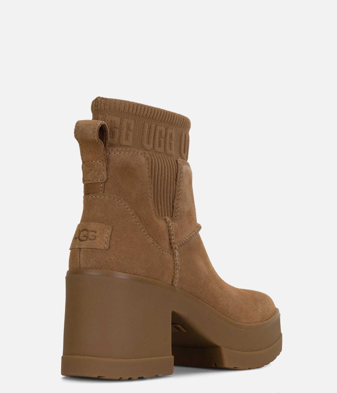 Ready For The Outdoors, One Click Away, Ready For Anythi UGG Moxy Chelsea Boots - Women