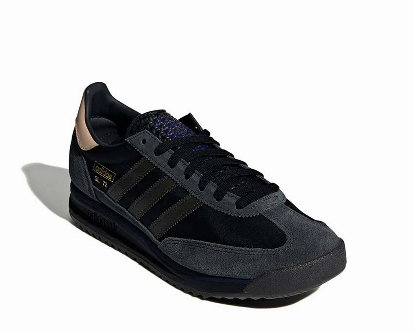 Adidas SL 72 RS Felt, Breathable Build