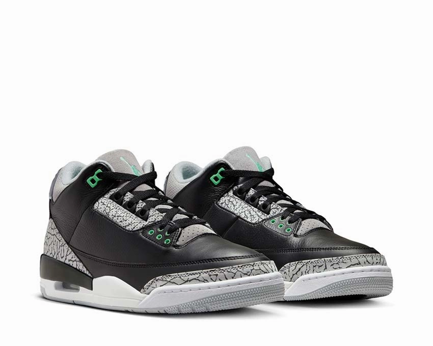 Air Jordan 3 Retro "Green Glow" Interior Pocket