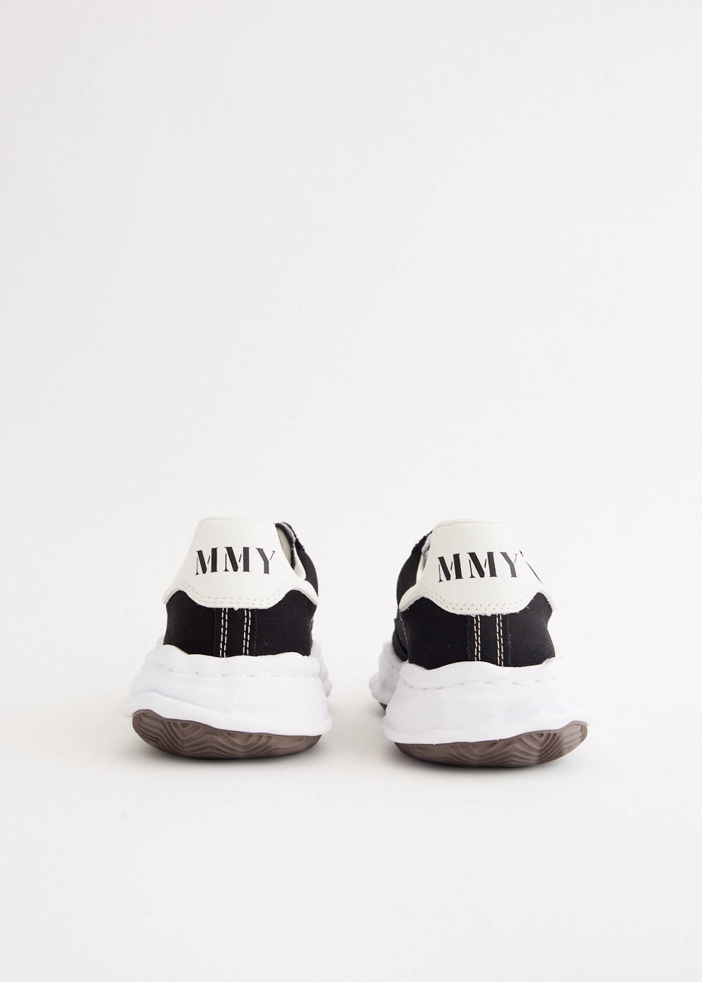 Outdoor Essential Blakey Low Top Sneakers Next-Level Comfort