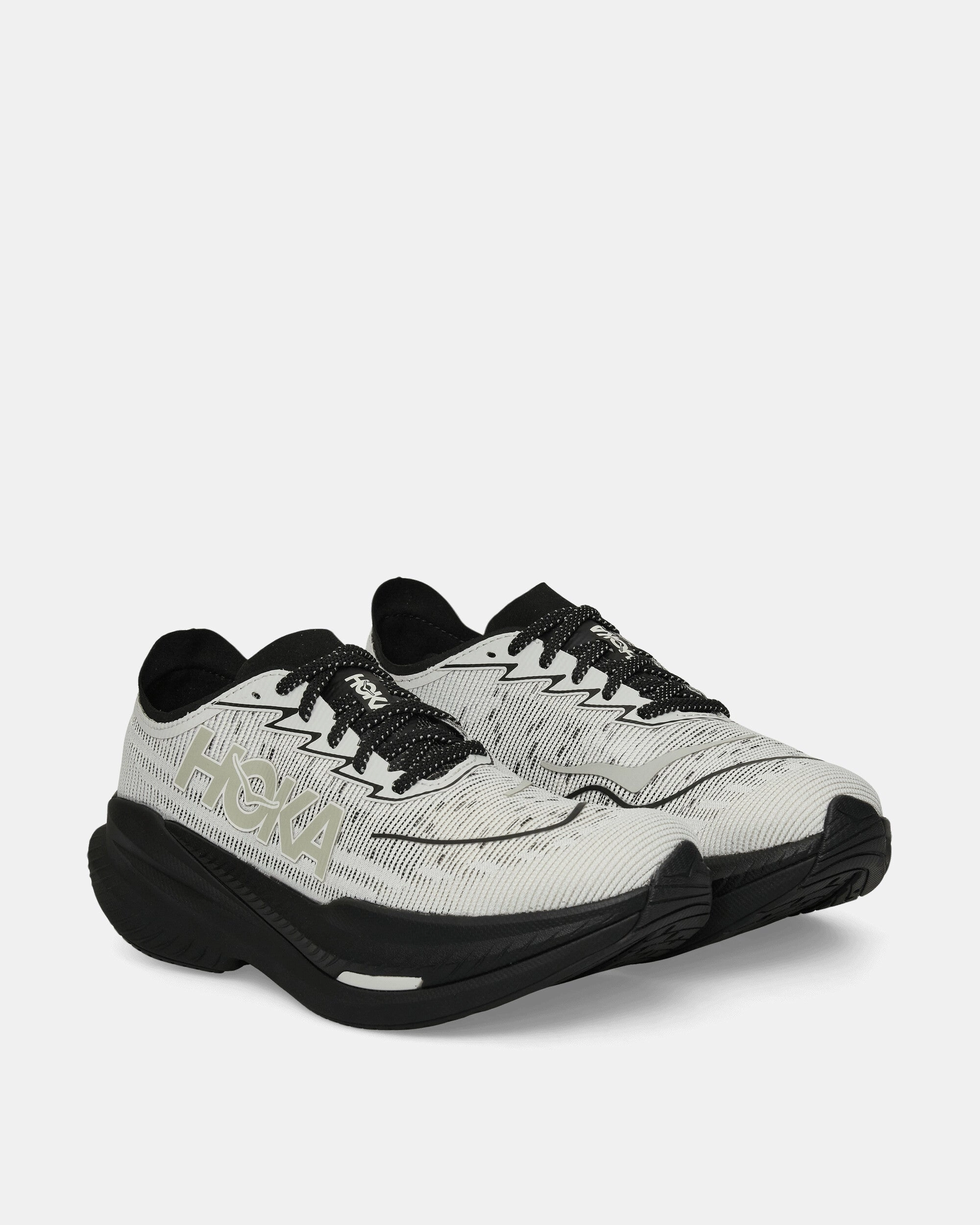 Mach X 2 Sneakers Black / Stardust Discover More