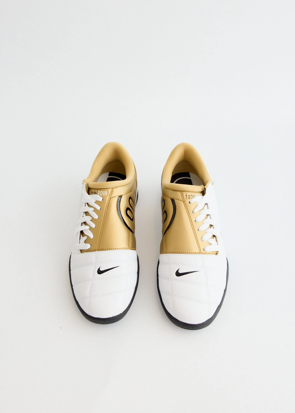 Top-Rated Product, Metallic Silver Clutch Purse, Looks That Wow Total 90 'White Metallic Gold' Sneakers