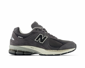 Quick-Dry Fabric Expert option Men`s New Balance 2002R Special price bundle Chic & Sleek
