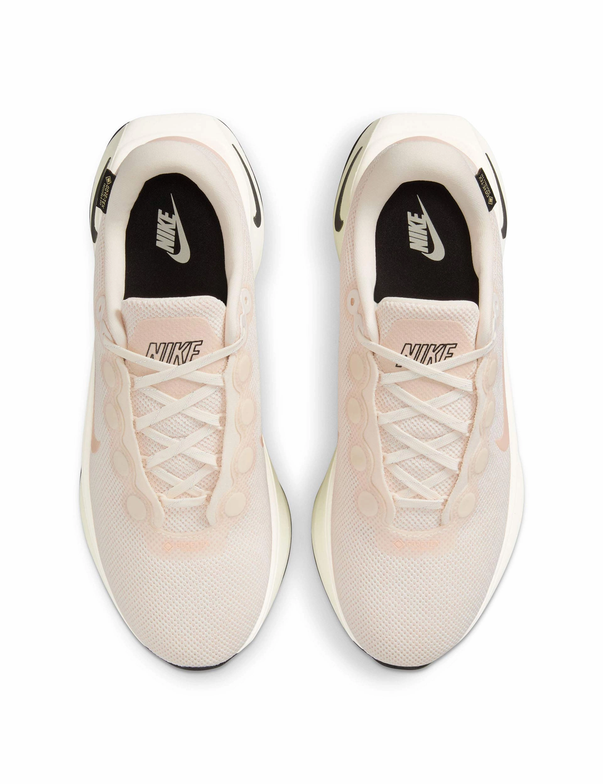 Buy What You Love Motiva Gore-Tex Shoes - Guava Ice/Pale Ivory/Sail