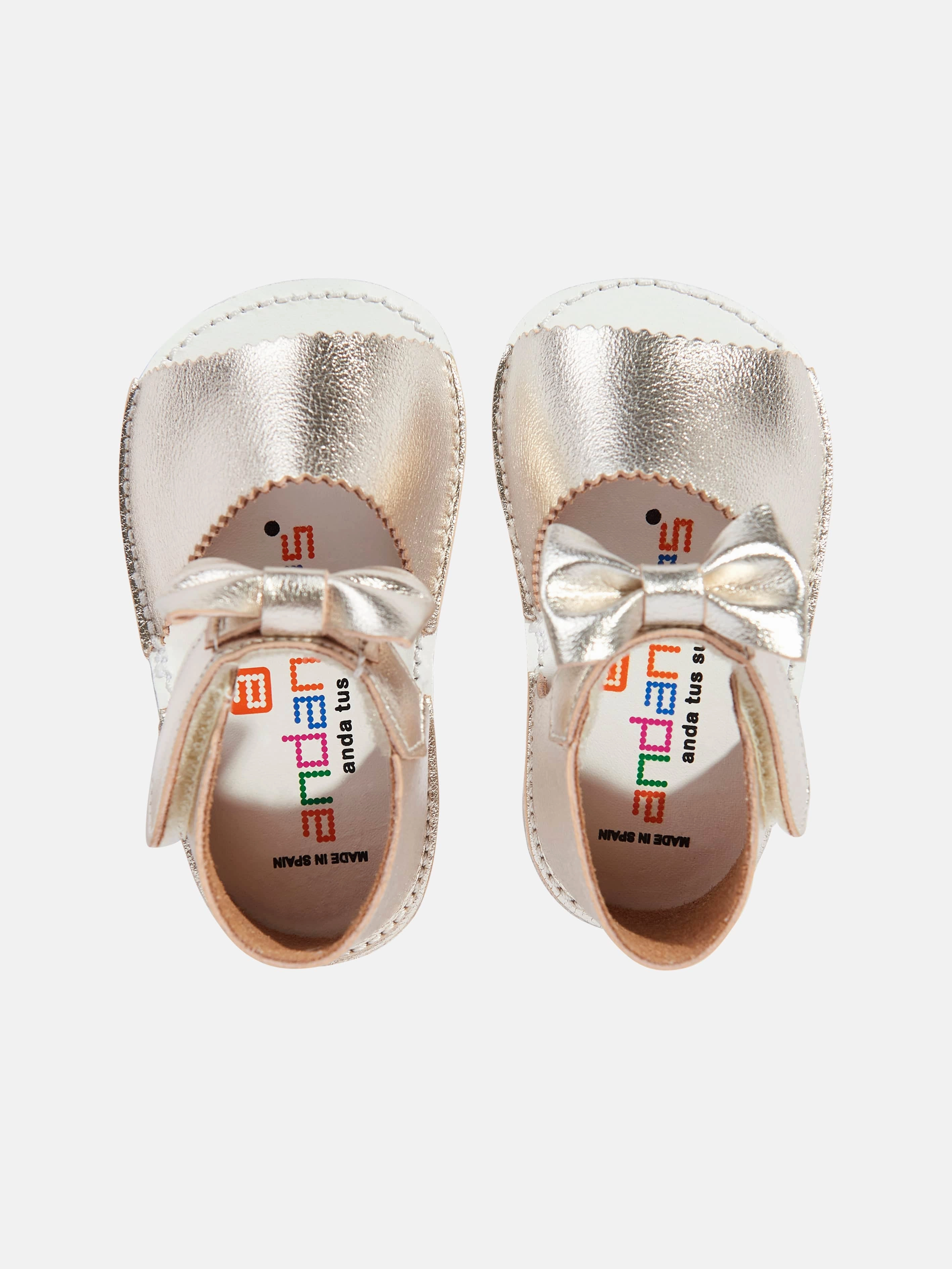 Red Crossbody Bag With Gold Chain, Start Shopping Now Andanines Baby Girls Bow Sandals in Gold