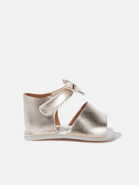 Bold And Unique, Croc-Embossed, Secure Pocket Featured Customization Andanines Baby Girls Bow Sandals in Gold Straw