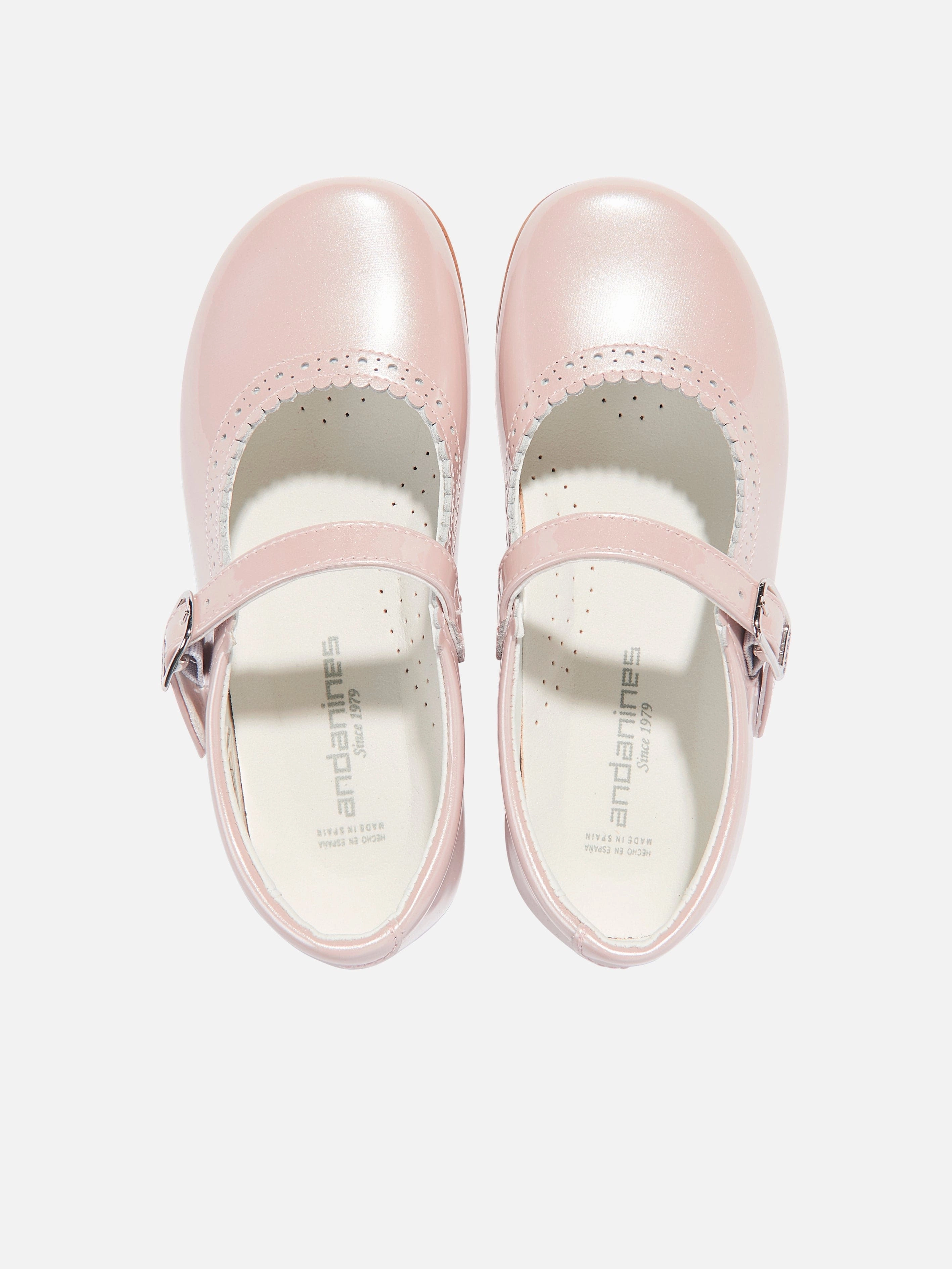 Click. Shop. Done. Andanines Girls Patent Leather Mary Jane Shoes in Pink Curated Just For You