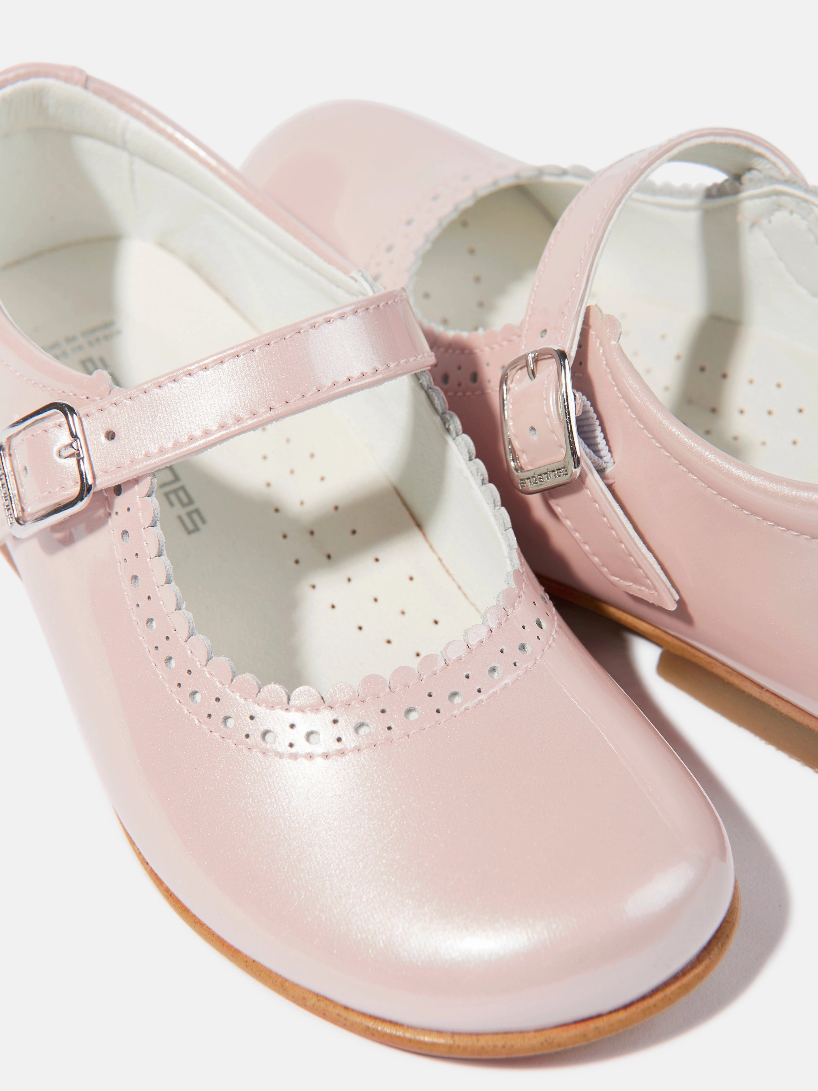 Find Your Match Andanines Girls Patent Leather Mary Jane Shoes in Pink