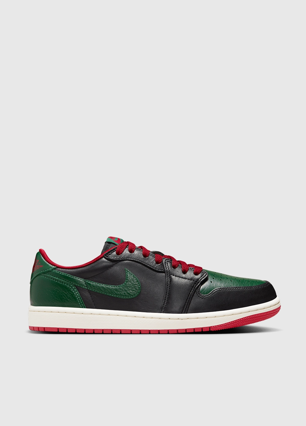 Flash sale Women's Air Jordan 1 Low OG 'Gorge Green' Sneakers Self-purchase offer Magnetic Closure