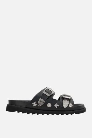 flat sandal in smooth leather with studs