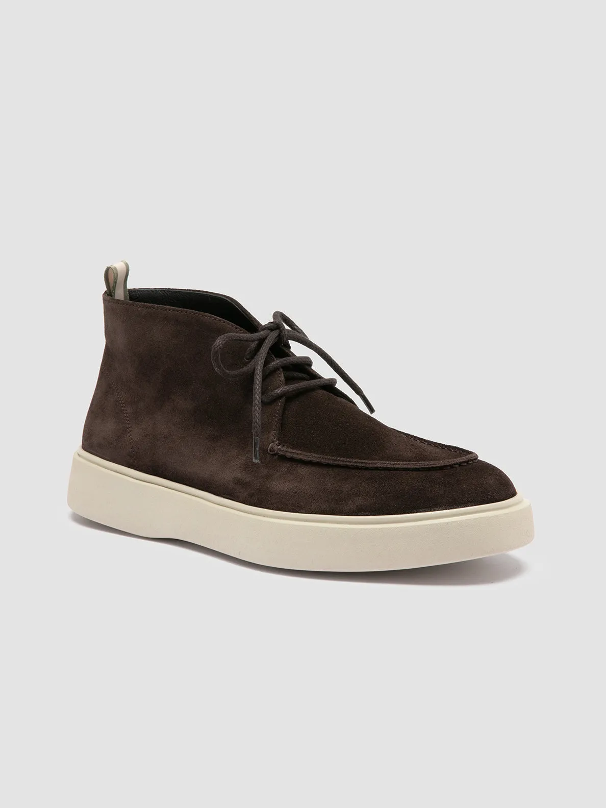 FRAME 002 - Dark Brown Suede Chukka Boots