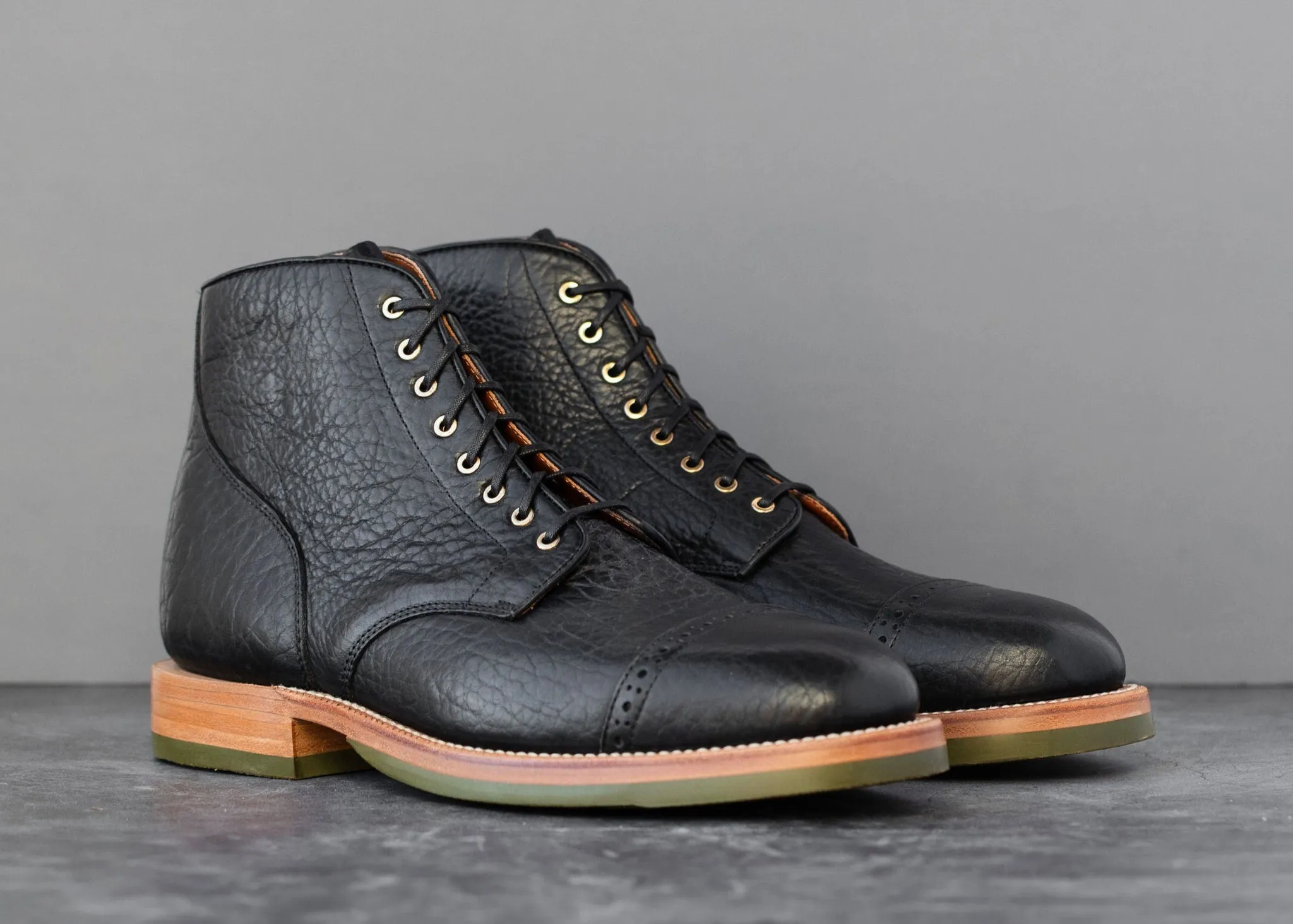 Garrison Boot Black Bison
