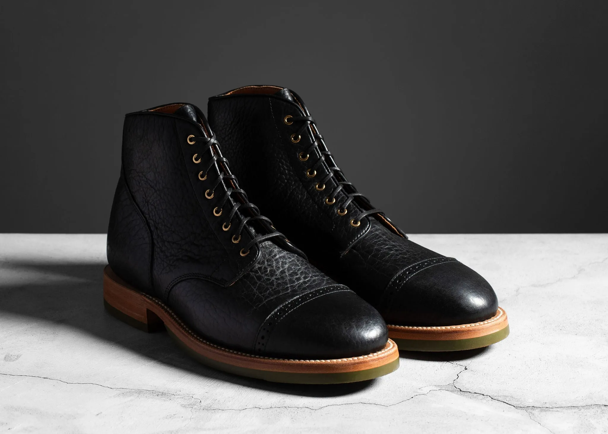 Garrison Boot Black Bison