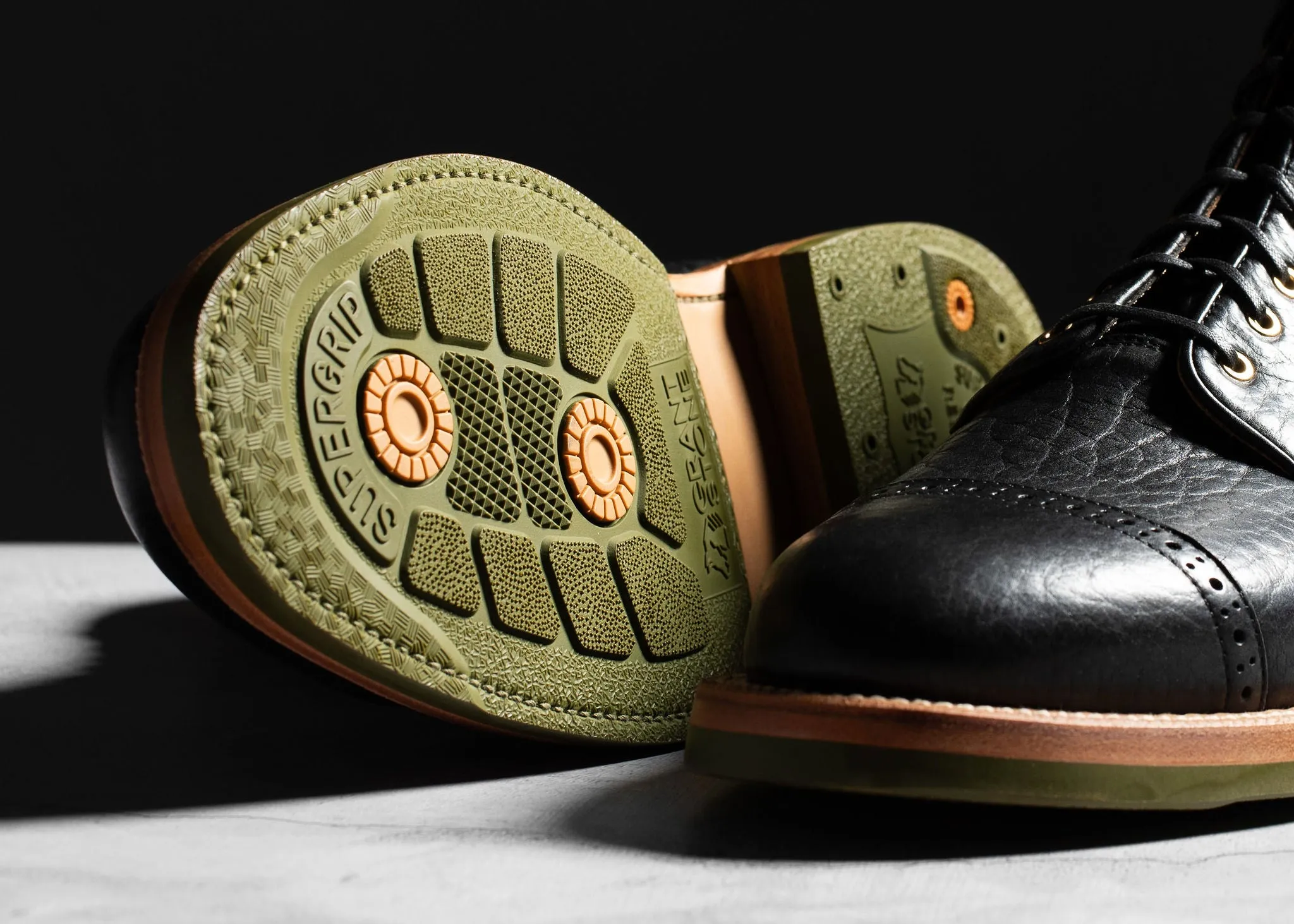 Garrison Boot Black Bison