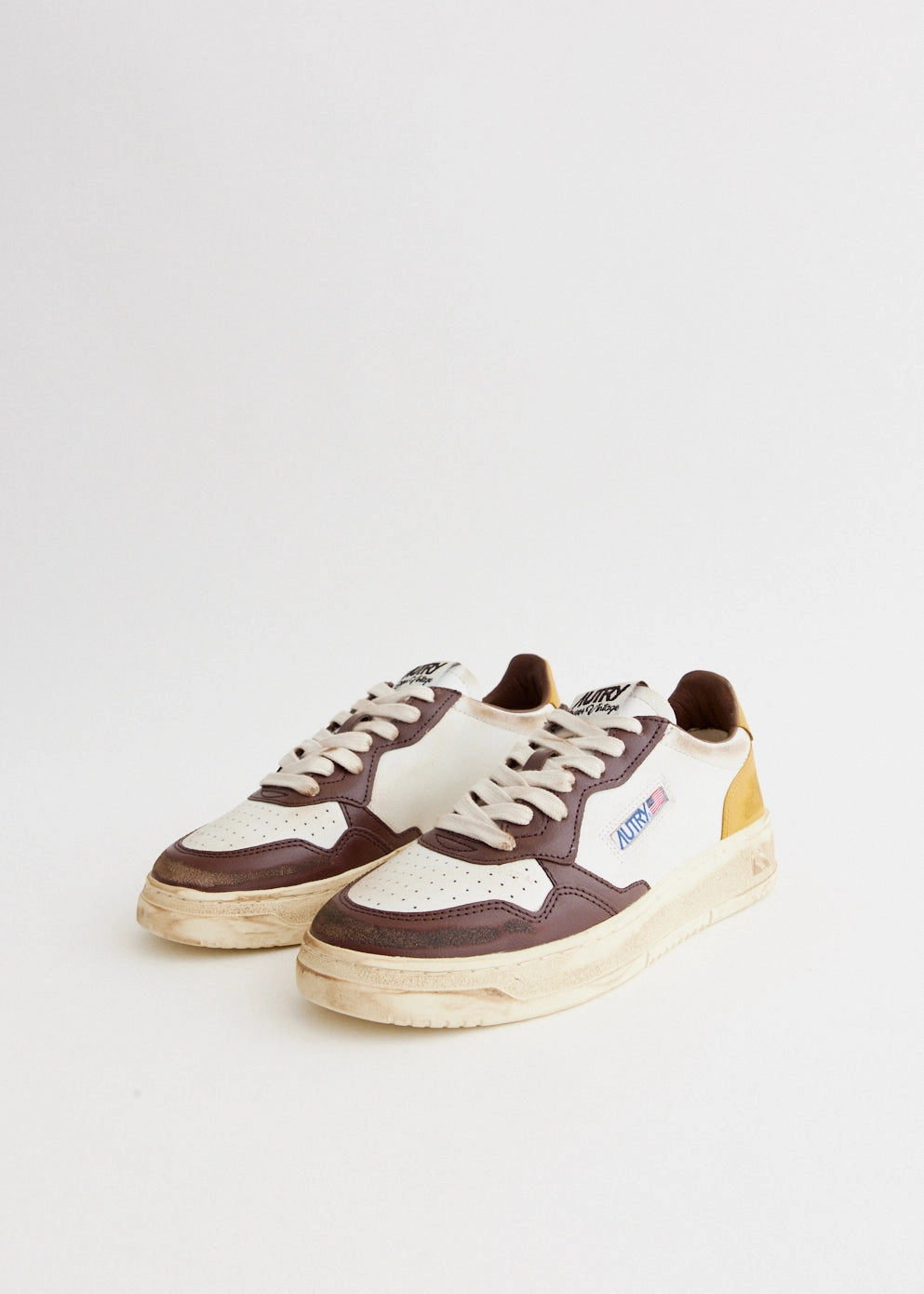 Refined Look Women's Super Vintage Low Sneakers