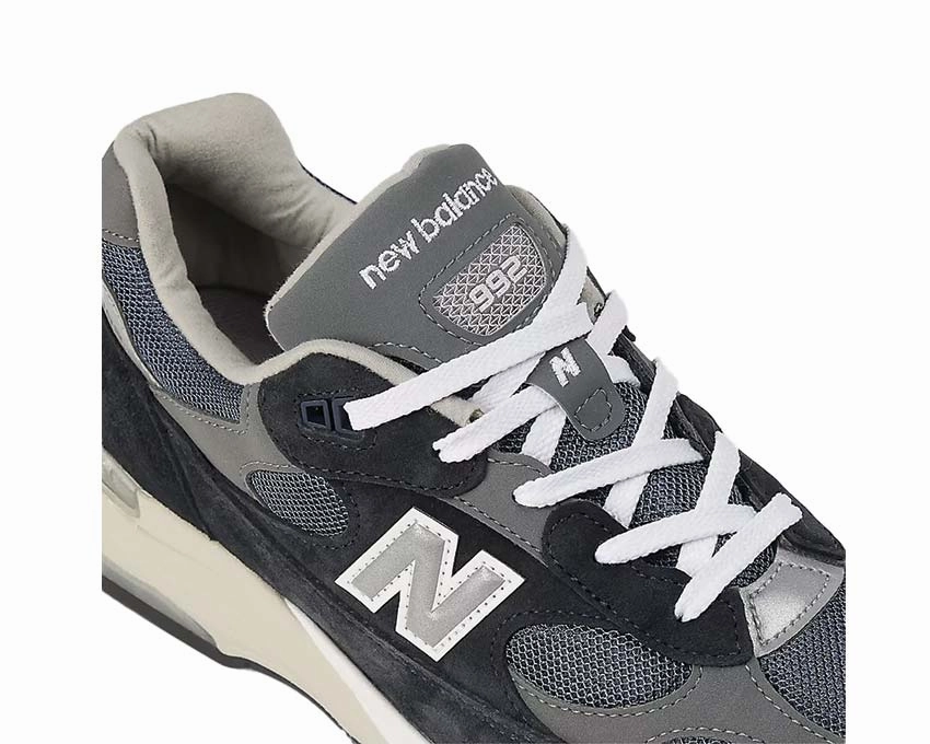 New Balance 992 Made in USA "Navy" Level Up Your Style